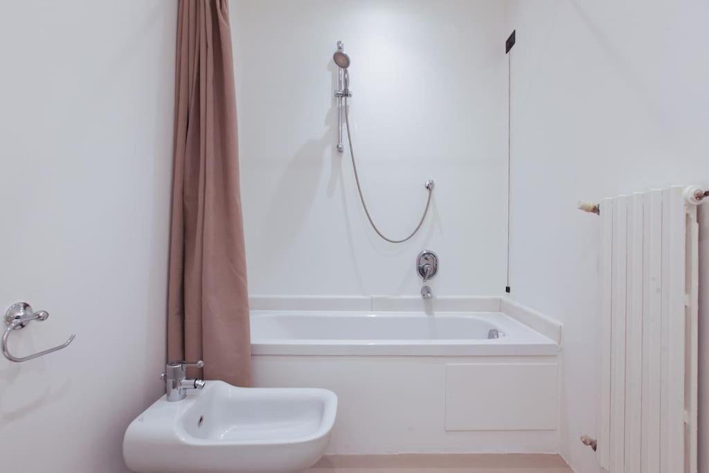 Hacca Collection - Brera & Fashion District - Bright 2Br Apt Milano Dış mekan fotoğraf
